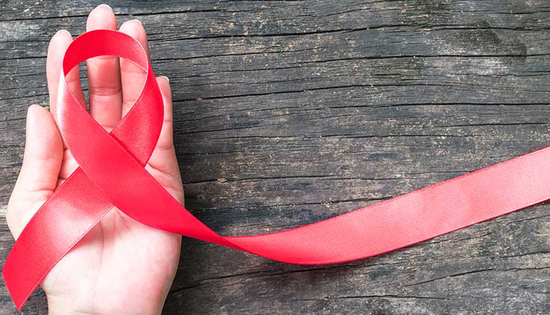 Contra tendência mundial, casos de aids aumentam no Brasil